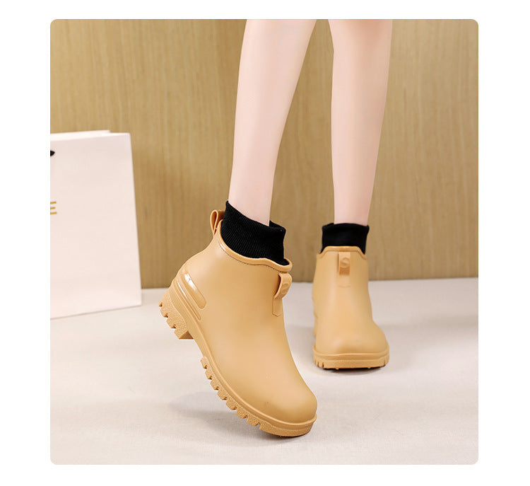 Water Shoes for Women, Chelsea Style with Fleece Lining, Short Rain Boots for Men, Low-Top Rubber Shoes for Men and Women, Non-Slip and Wear-Resistant